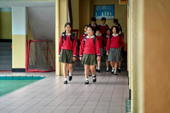 香港中学插班准备 面试着装与礼仪规范